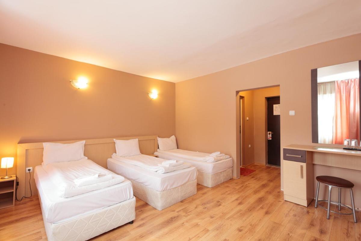 פניצ'ישטה Hotel Panorama מראה חיצוני תמונה