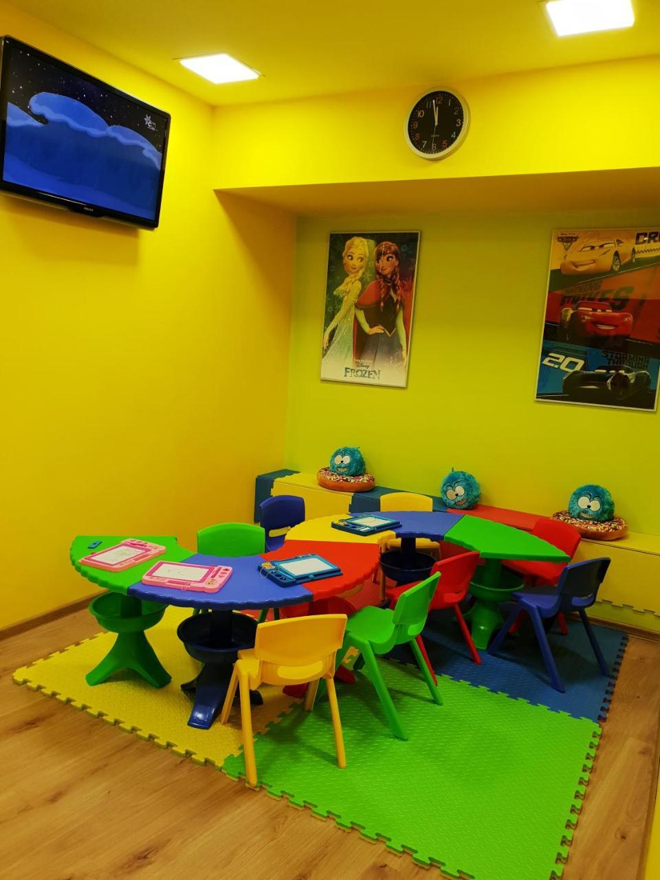 פניצ'ישטה Hotel Panorama מראה חיצוני תמונה